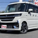 スペーシアカスタム　届出済未使用車　4WD HYBRID XS 在庫車