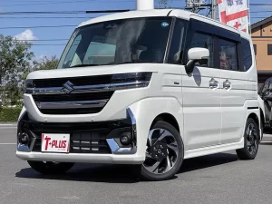 スペーシアカスタム　届出済未使用車　4WD
