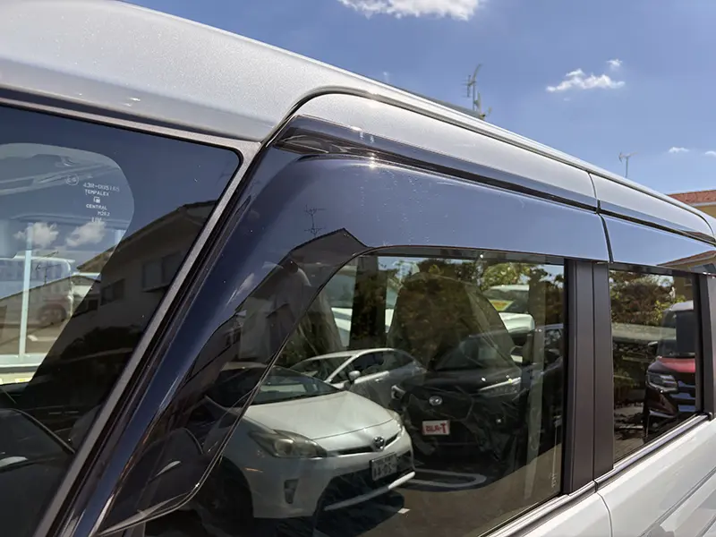 スペーシアカスタム　届出済未使用車　4WD HYBRID XS 在庫車