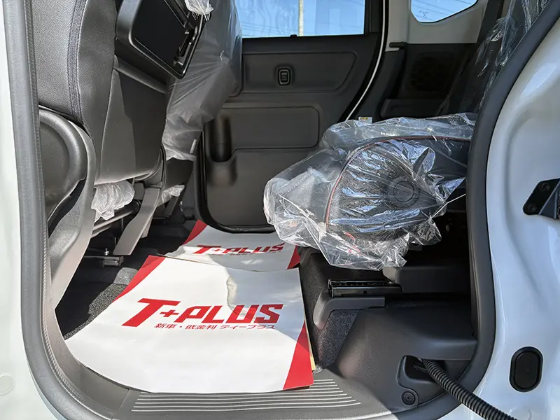 スペーシアカスタム　届出済未使用車　4WD HYBRID XS 在庫車