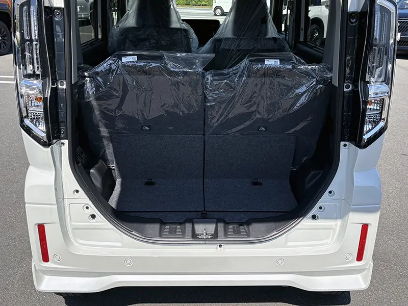 スペーシアカスタム　届出済未使用車　4WD HYBRID XS 在庫車
