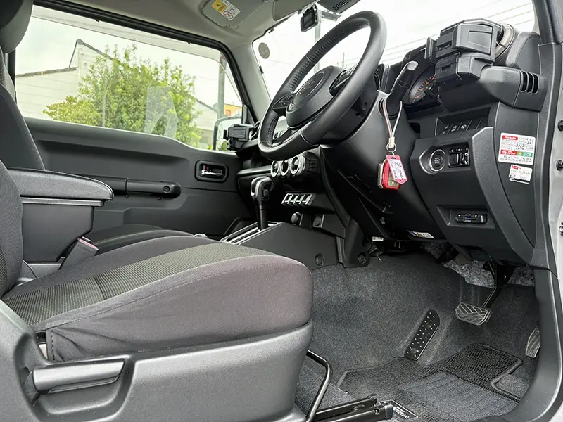 ジムニーシエラ　特選中古車（点検整備付き） JC　4WD　カロッツェリア8型ナビ　(地デジ/CD/DVD/Bluetooth)　ETC　前後ドラレコ　OPEN COUNTRY R/Tタイヤ 在庫車