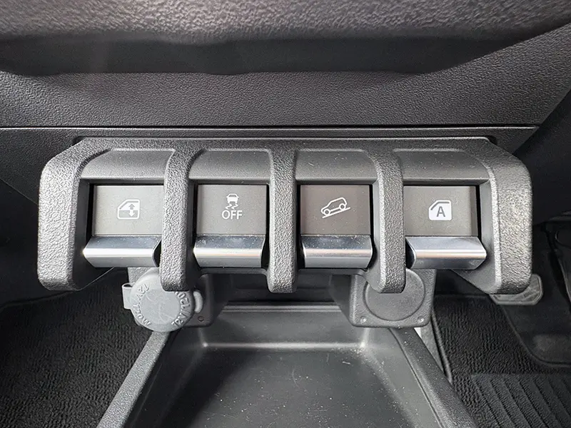 ジムニーシエラ　特選中古車（点検整備付き） JC　4WD　カロッツェリア8型ナビ　(地デジ/CD/DVD/Bluetooth)　ETC　前後ドラレコ　OPEN COUNTRY R/Tタイヤ 在庫車